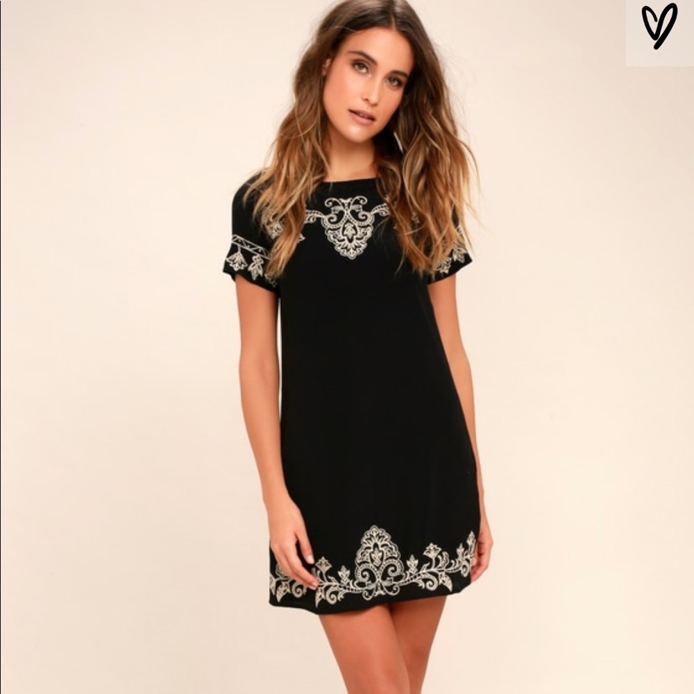 Lulu’s Tale to Tell Beige&Black Embroidered Dress